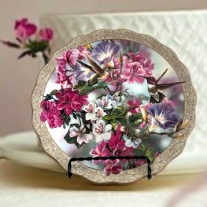 Hummingbird floral decorative plate